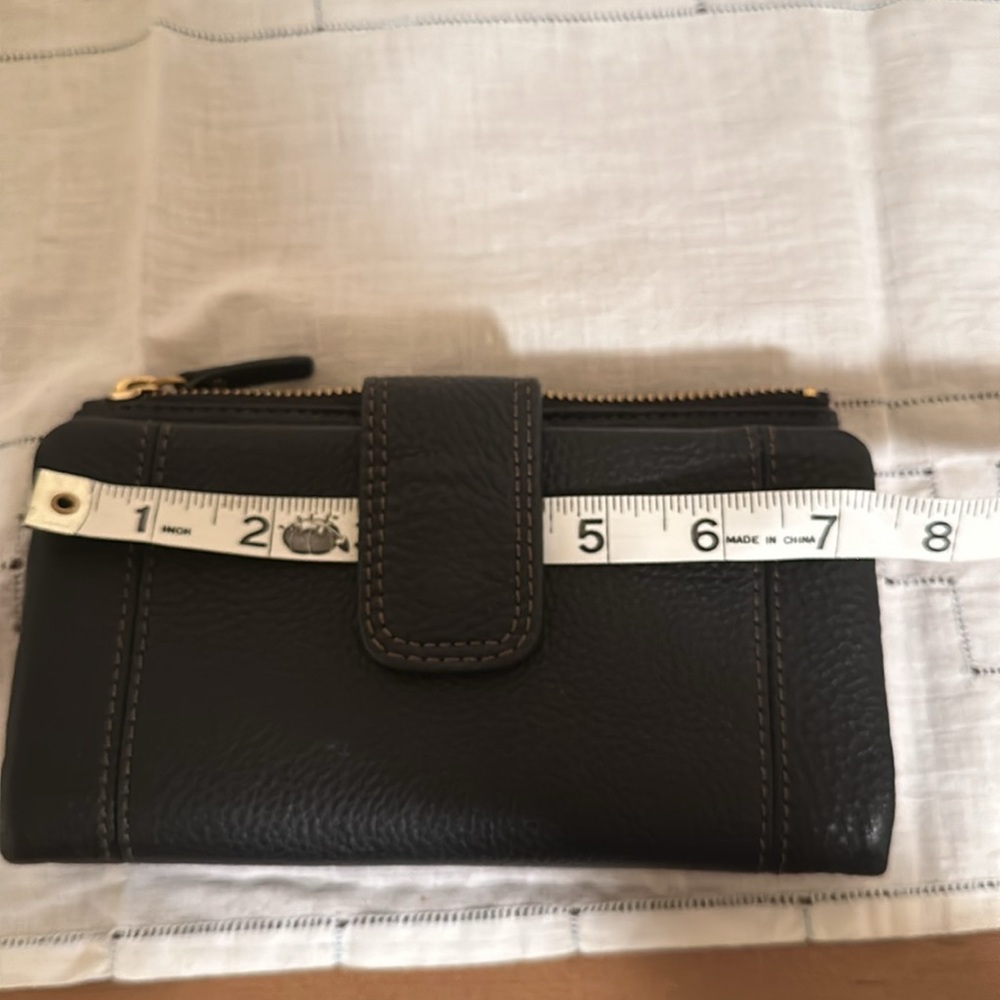 Fossil Wallet - Picture 7 of 9